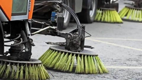 Maquinaria de limpieza de la vía pública Maquinaria de limpieza de la vía pública
