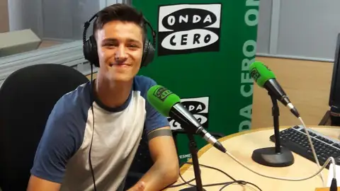 Mario García es Spiderman El alcalaíno dobla a Tom Holland