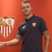 El nuevo defensa del Sevilla, Simon Kjaer.