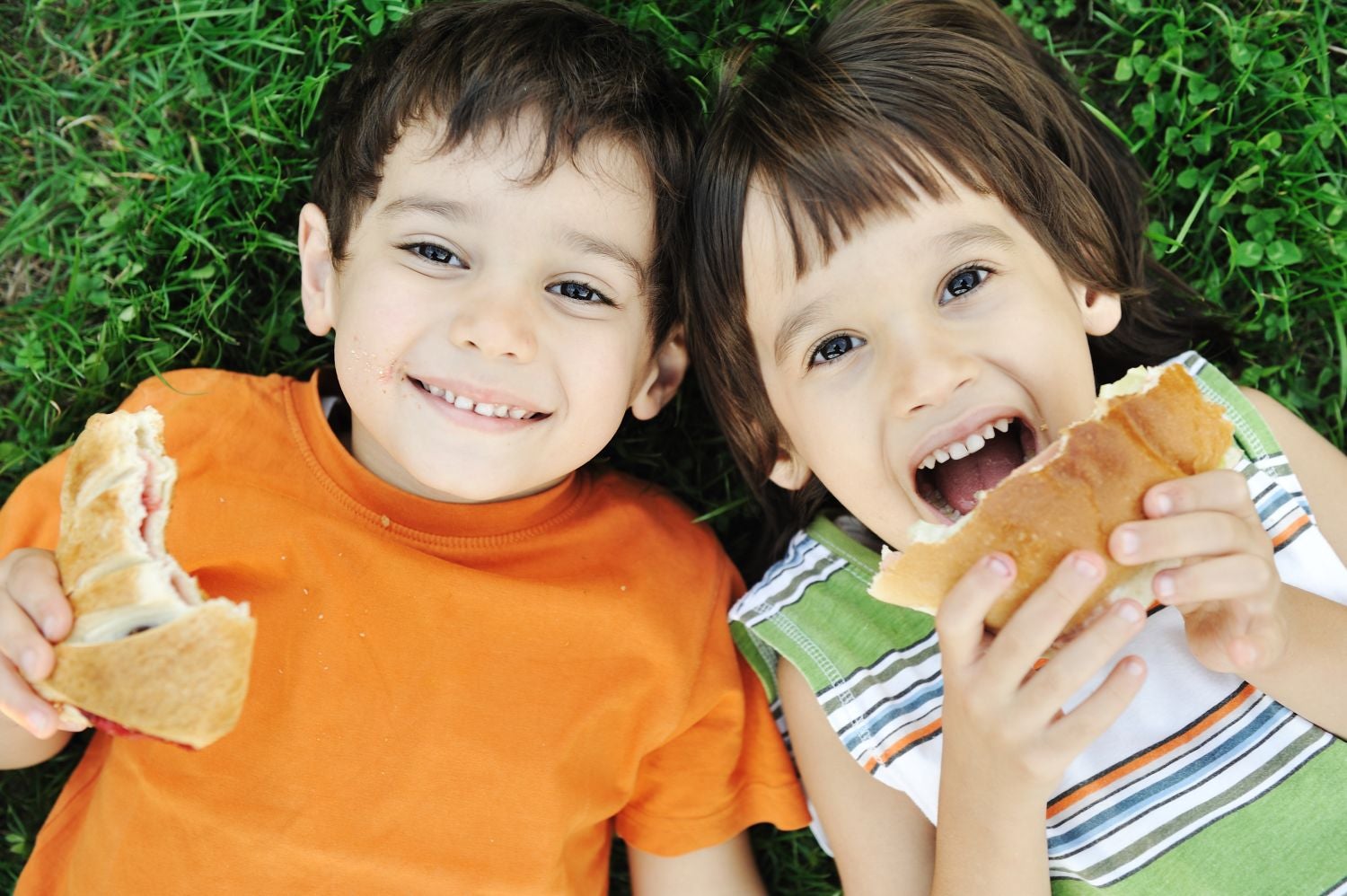 ¿Te apuntas a una merienda solidaria a beneficio de Afanion? ¿Te apuntas a una merienda solidaria a beneficio de Afanion?