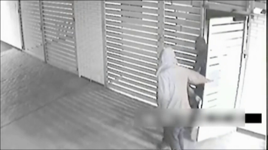 Nuevos robos en el Casco Antiguo de Badajoz en dos bares y un establecimiento de donde se llevaron una caja fuerte Nuevos robos en el Casco Antiguo de Badajoz en dos bares y un establecimiento de donde se llevaron una caja fuerte