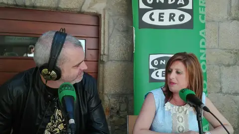 Ruben Rey y Fatima Báñez, alcaldesa Cambados Pontevedra en la Onda