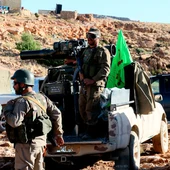 Continúa la llegada de autobuses para trasladar yihadistas del Líbano a Siria Continúa la llegada de autobuses para trasladar yihadistas del Líbano a Siria