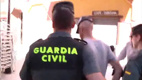 El detenido por tratar de raptar a dos niños pudo haber consumido drogas El detenido por tratar de raptar a dos niños pudo haber consumido drogas