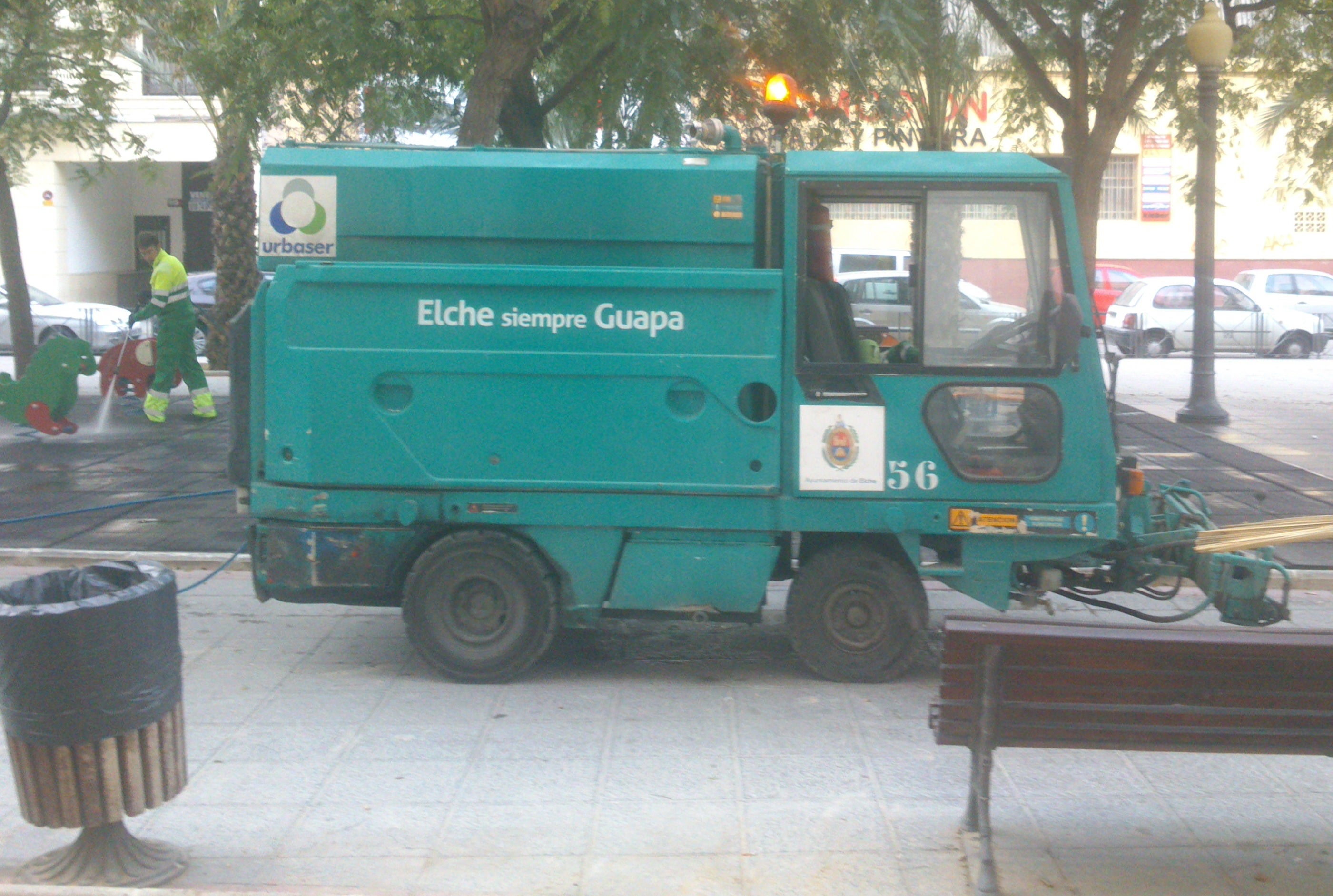 El alcalde de Elche cree que el recurso contra la contrata de basura supone un “perjuicio grave” para el servicio El alcalde de Elche cree que el recurso contra la contrata de basura supone un “perjuicio grave” para el servicio