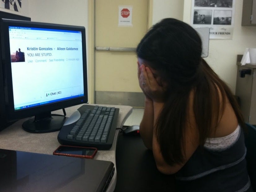 Niños gitanos, LGTB y migrantes, foco del ciberacoso y el odio en Internet Niños gitanos, LGTB y migrantes, foco del ciberacoso y el odio en Internet