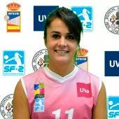 Raquel Palma, con la camiseta del Universidad de Valladolid