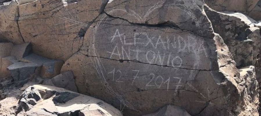 Graban un corazón con nombres en un yacimiento prehispánico de Gran Canaria Graban un corazón con nombres en un yacimiento prehispánico de Gran Canaria