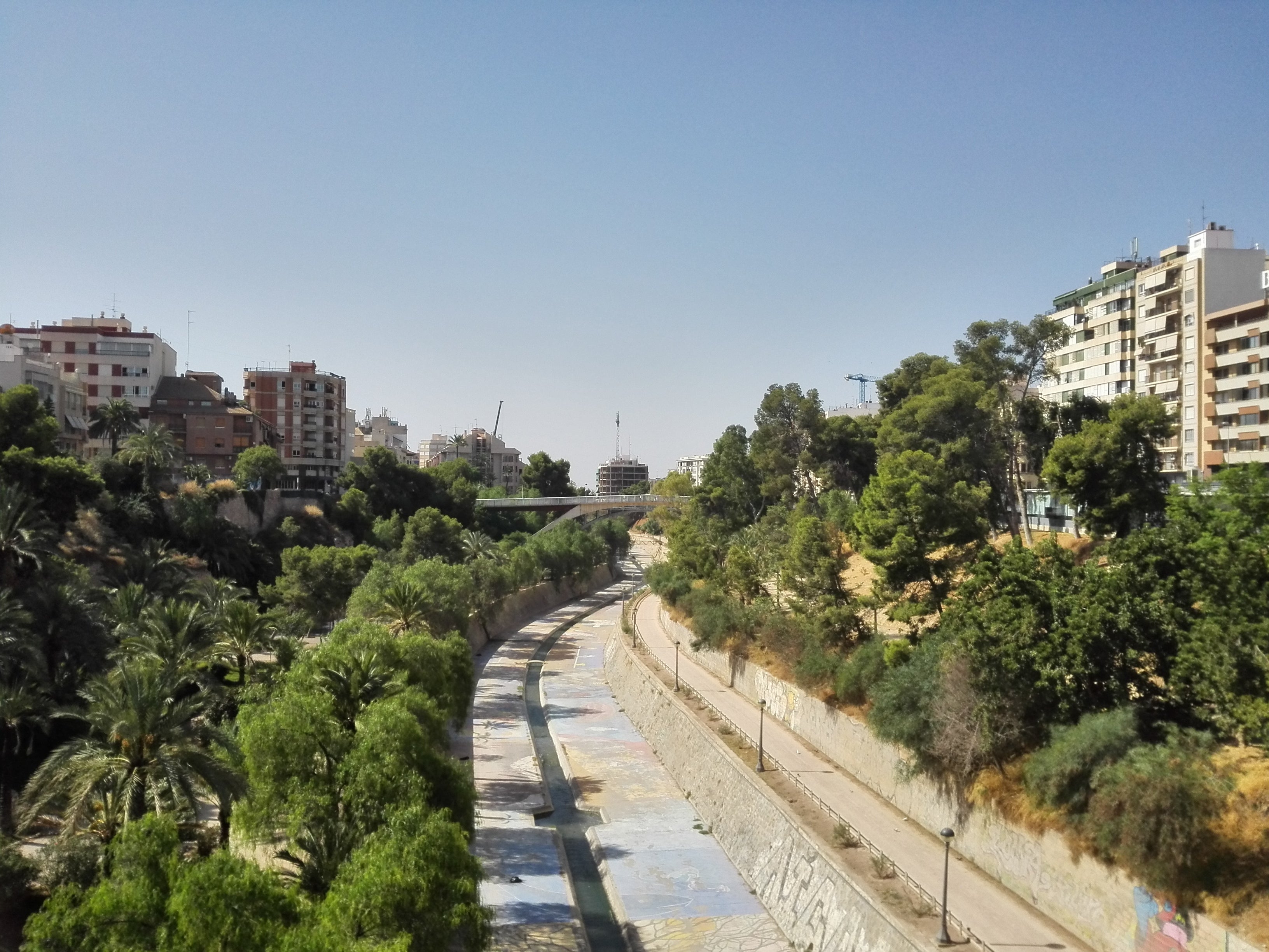 El viento de poniente se activa este miércoles con fuerza en Elche, Crevillent y Santa Pola El viento de poniente se activa este miércoles con fuerza en Elche, Crevillent y Santa Pola