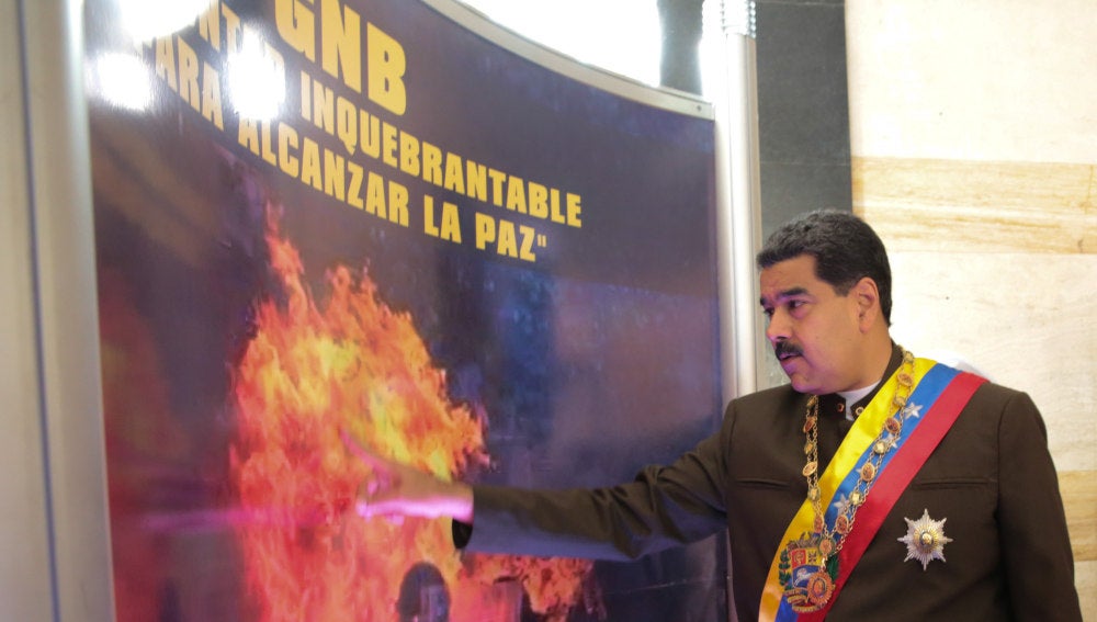 Nicolás Maduro durante la conmemoración de los 80 años de la creación de la Guardia Nacional Bolivariana Nicolás Maduro durante la conmemoración de los 80 años de la creación de la Guardia Nacional Bolivariana