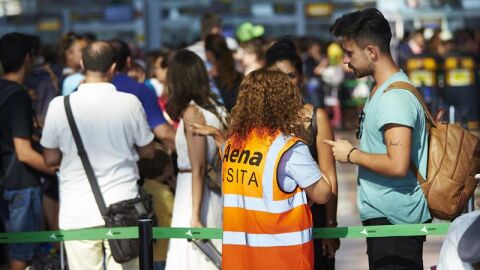 La situaci&oacute;n en los accesos de seguridad del Aeropuerto de Barcelona