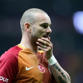 Sneijder ficha por el Niza Sneijder ficha por el Niza