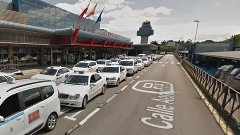 Taxistas cántabros en el Aeropuerto de Santander Google Maps