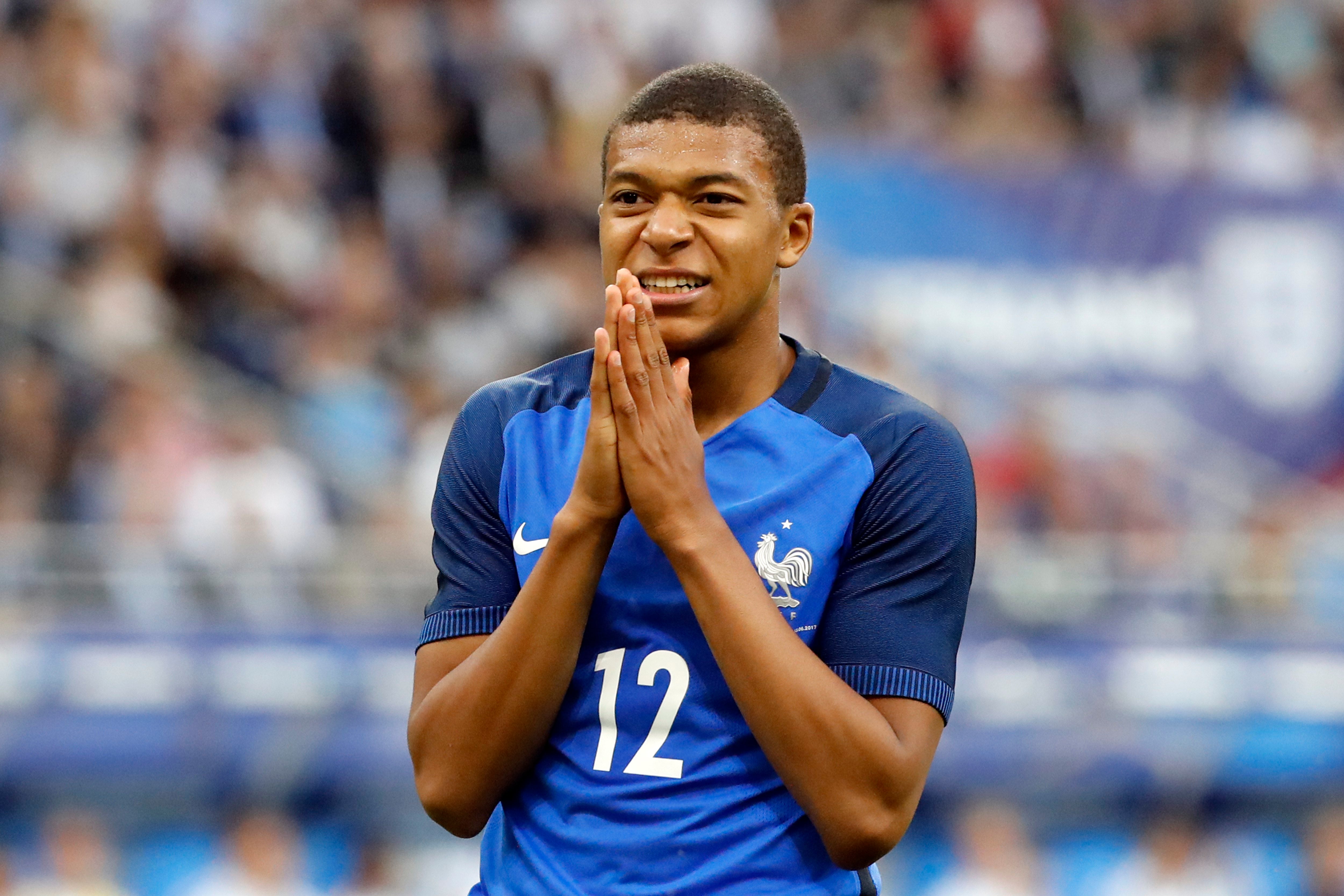 El entrenador del Mónaco reconoce que no fue decisión suya que Mbappé no jugara El entrenador del Mónaco reconoce que no fue decisión suya que Mbappé no jugara