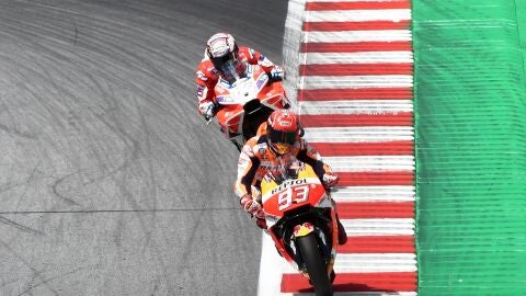 Uno de los adelantamientos de M&aacute;rquez