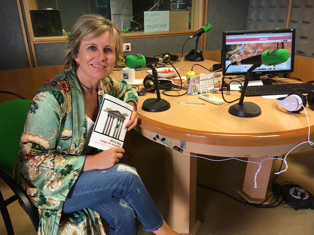 María Rey: "La corrupción no es algo solo de los políticos, lo tenemos que cambiar desde abajo" María Rey: "La corrupción no es algo solo de los políticos, lo tenemos que cambiar desde abajo"