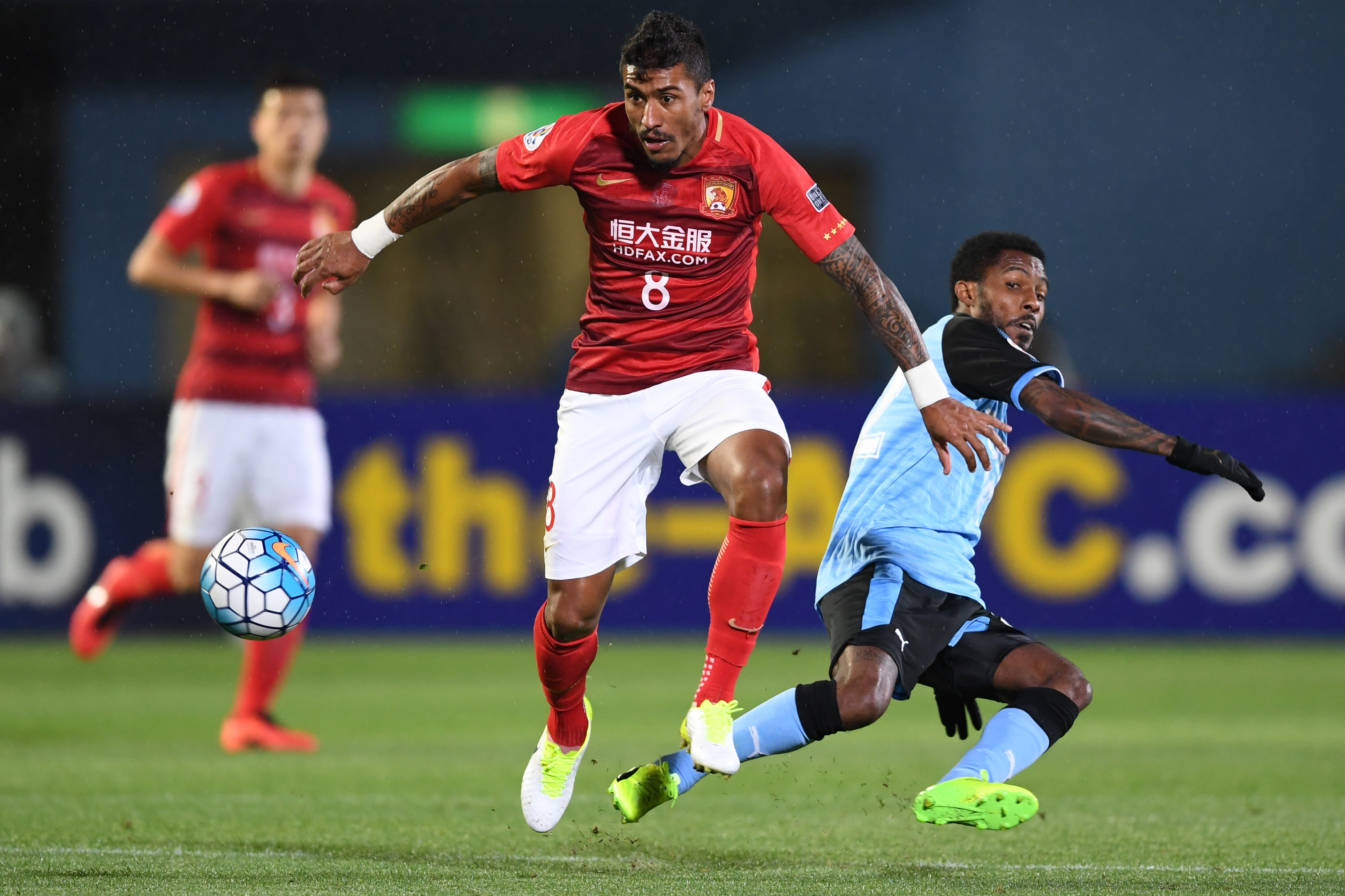 El capitán del Guangzhou Evergrande asegura que Paulinho ya es jugador del Barcelona El capitán del Guangzhou Evergrande asegura que Paulinho ya es jugador del Barcelona