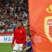 Mbappé, antes de jugar un partido con el Mónaco Mbappé, antes de jugar un partido con el Mónaco