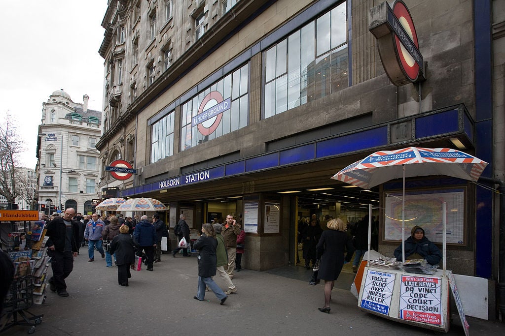 El metro de Londres recupera la normalidad tras una alerta de incendio El metro de Londres recupera la normalidad tras una alerta de incendio