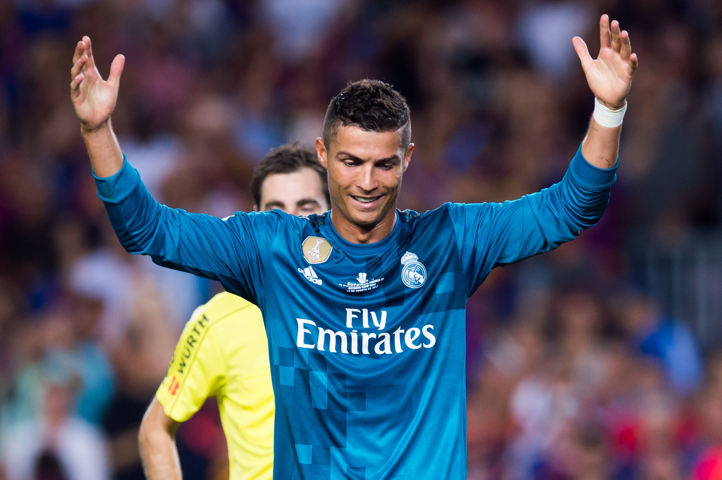Cristiano Ronaldo se pronuncia sobre su sanción: "Otra decisión incomprensible, las injusticias no me derribarán" Cristiano Ronaldo se pronuncia sobre su sanción: "Otra decisión incomprensible, las injusticias no me derribarán"