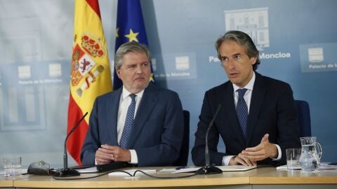 M&eacute;ndez de Vigo y De la Serna ante los medios