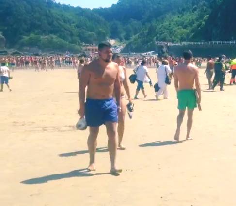 "Busco a este héroe anónimo", la campaña de una mujer para localizar al hombre que salvó la vida de su padre "Busco a este héroe anónimo", la campaña de una mujer para localizar al hombre que salvó la vida de su padre
