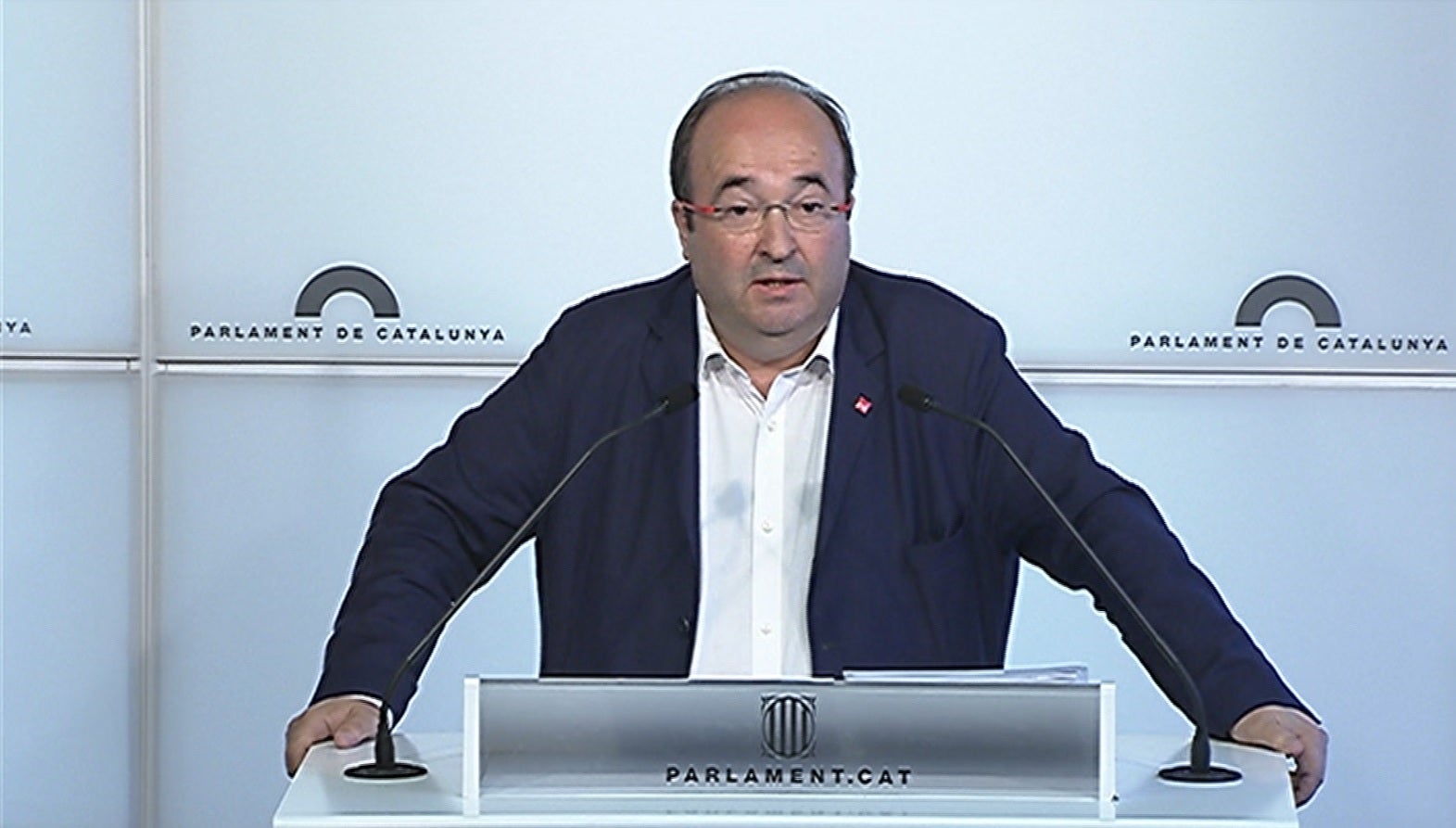 Iceta acusa a Puigdemont de incentivar "insultos y amenazas" a los alcaldes Iceta acusa a Puigdemont de incentivar "insultos y amenazas" a los alcaldes