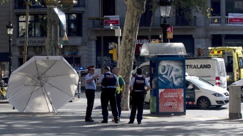 El atentado masivo en Barcelona replica el 'modus operandi' de los ataques de Niza, Berl&iacute;n o Estocolmo 