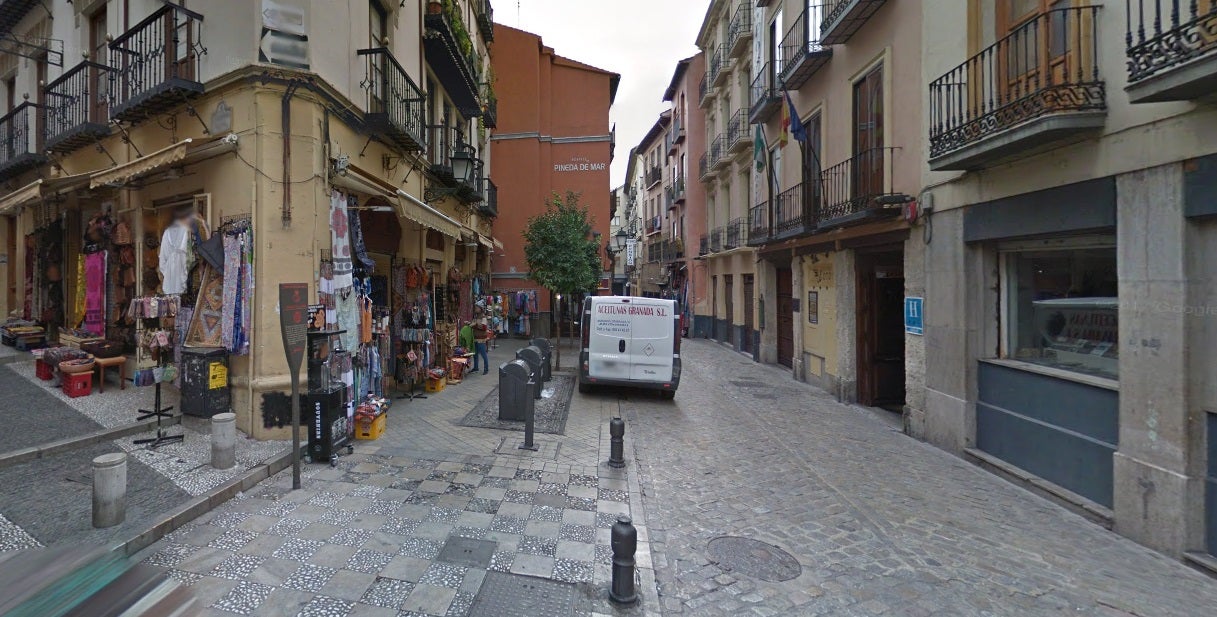 "La gente no ve los productos en la calle y nadie entra a la tienda" "La gente no ve los productos en la calle y nadie entra a la tienda"