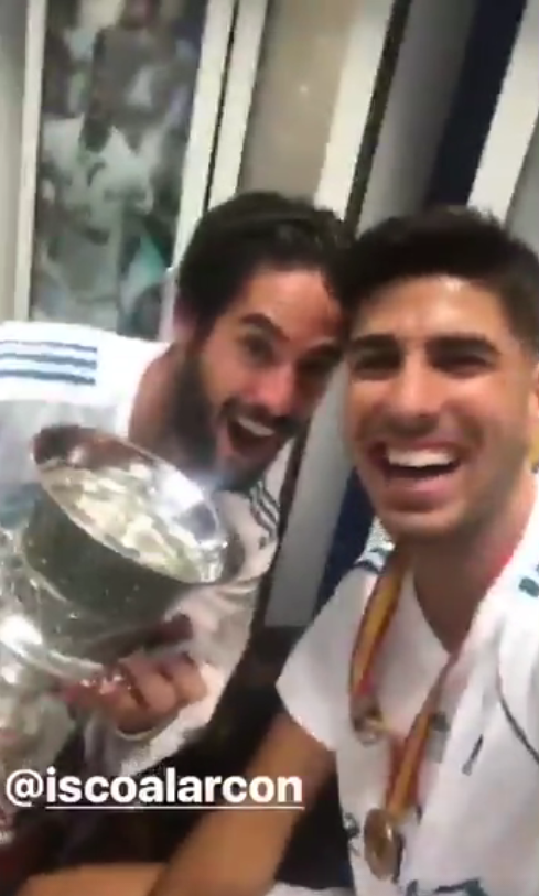 La celebración del Real Madrid tras su victoria en la Supercopa de España La celebración del Real Madrid tras su victoria en la Supercopa de España