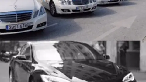 TAXIS TAXIS