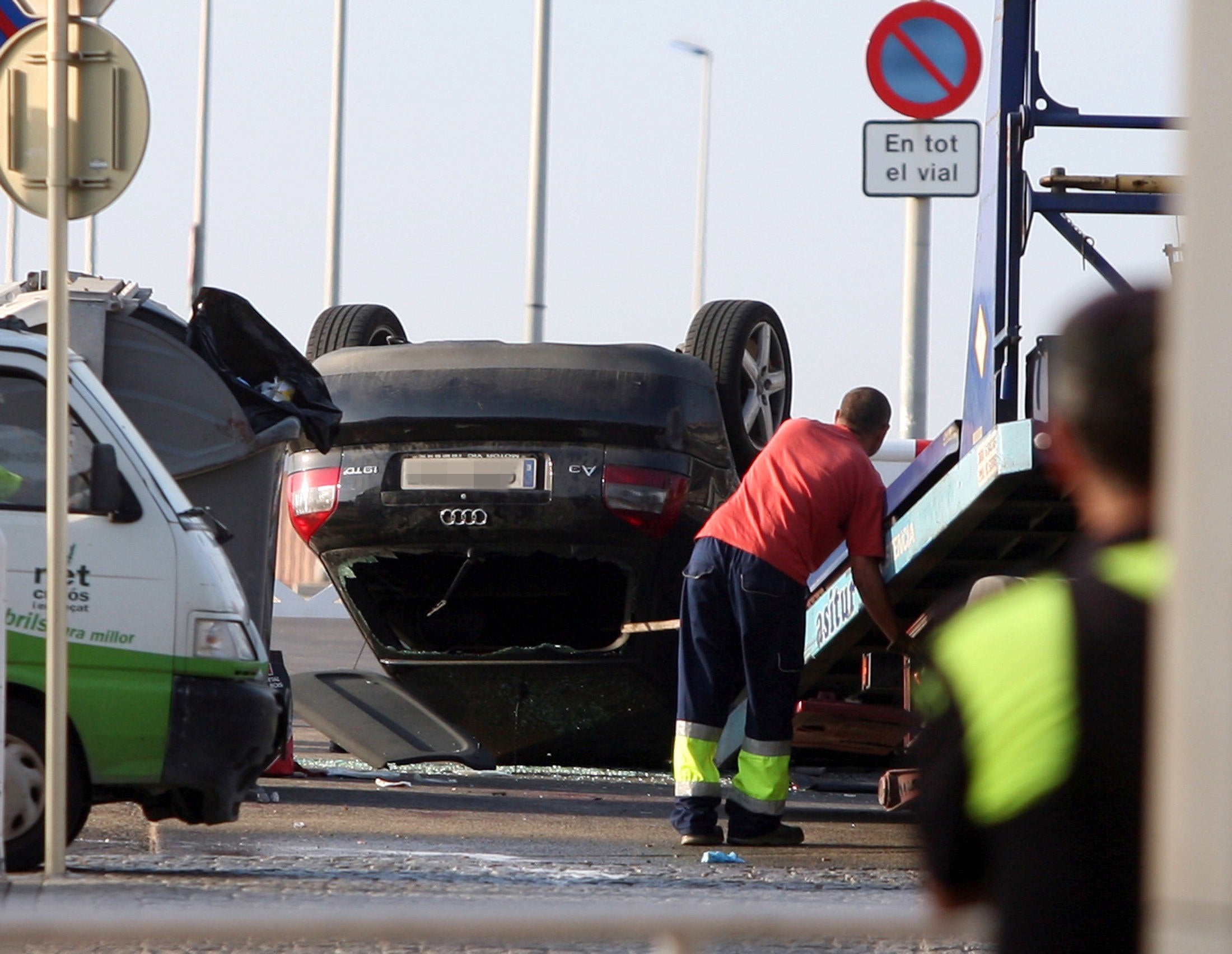 Francia confirma que el coche de los terroristas de Cambrils estuvo en París e investiga si tuvieron contacto con otras personas Francia confirma que el coche de los terroristas de Cambrils estuvo en París e investiga si tuvieron contacto con otras personas