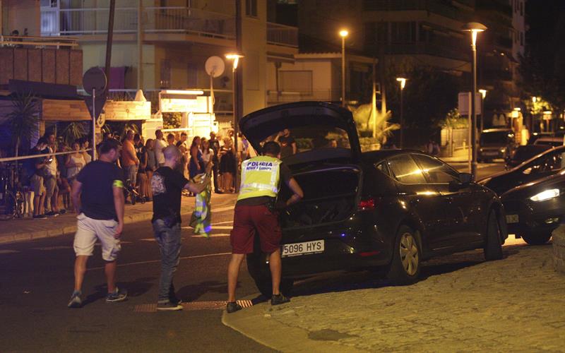 Los vecinos de Cambrils dicen que han vivido el tiroteo "como si fuera una película" Los vecinos de Cambrils dicen que han vivido el tiroteo "como si fuera una película"