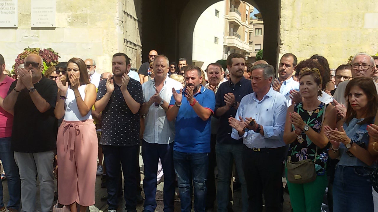 Concentración en la Plaça de Baix por el atentado de Barcelona Concentración en la Plaça de Baix por el atentado de Barcelona