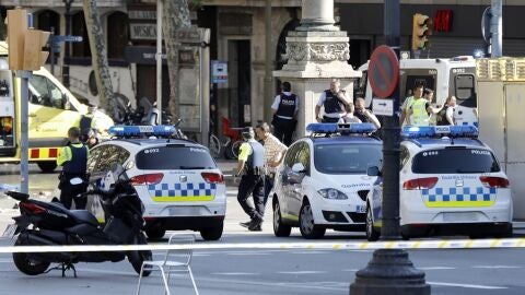 Dispositivo de los Mossos en Barcelona