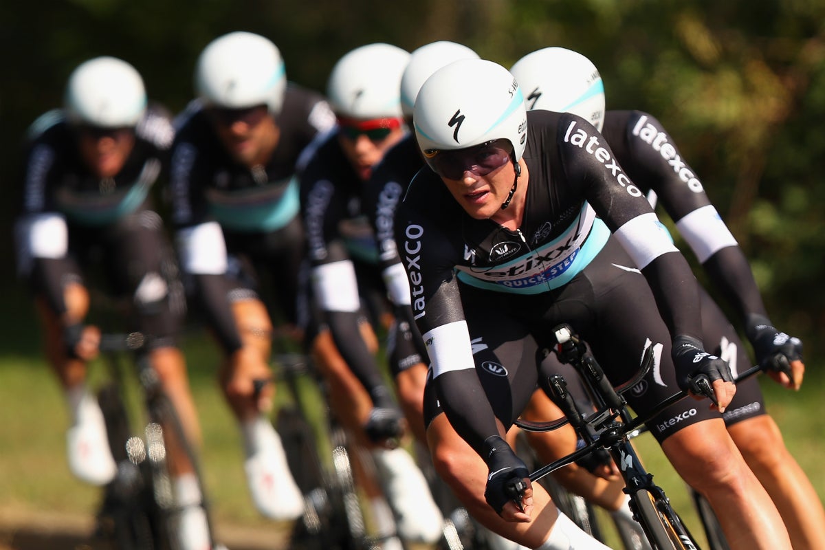Yves Lampaert gana la segunda etapa de La Vuelta y se viste con el maillot rojo Yves Lampaert gana la segunda etapa de La Vuelta y se viste con el maillot rojo
