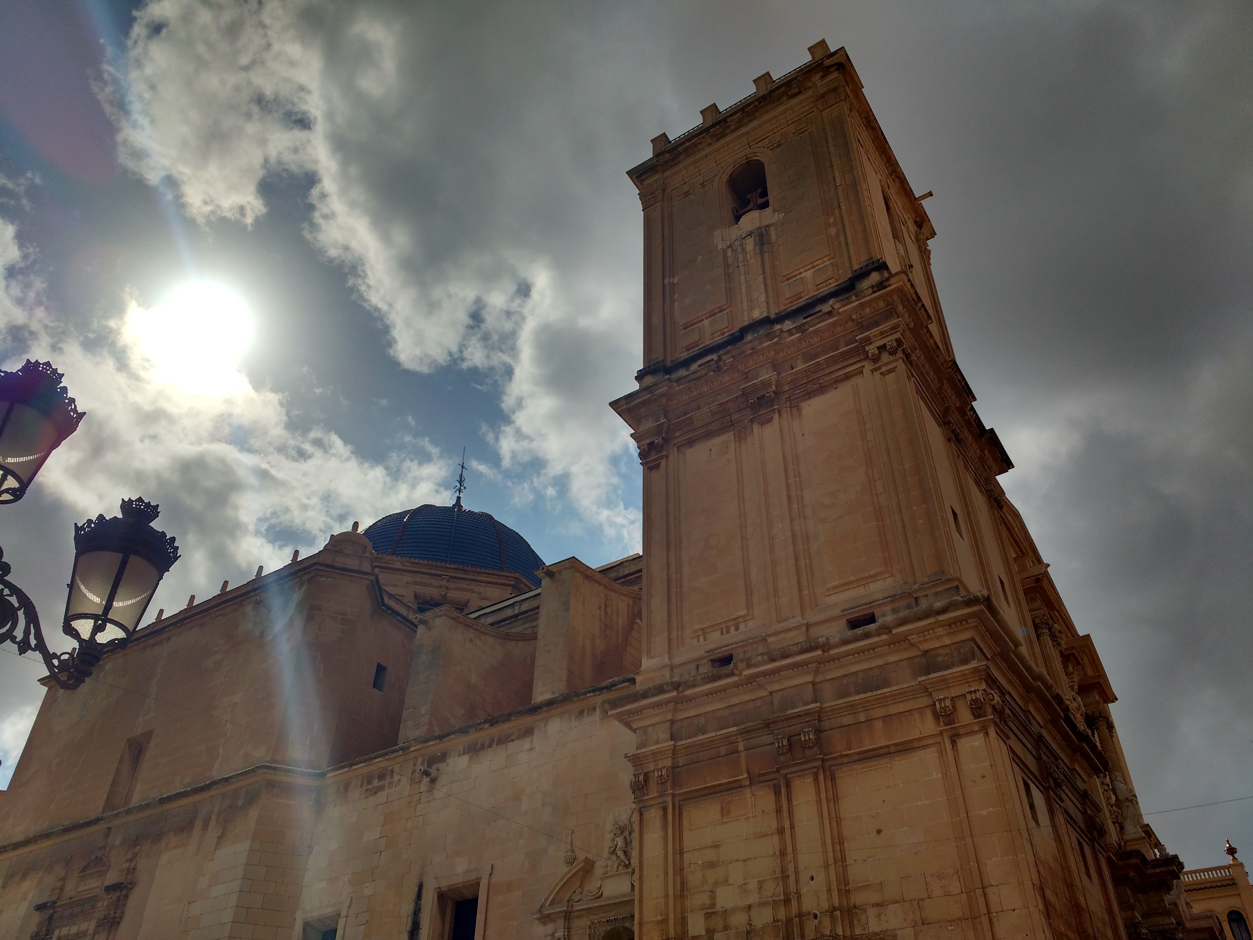 La Palmera de San Ramón se lanzará este jueves desde la Basílica La Palmera de San Ramón se lanzará este jueves desde la Basílica