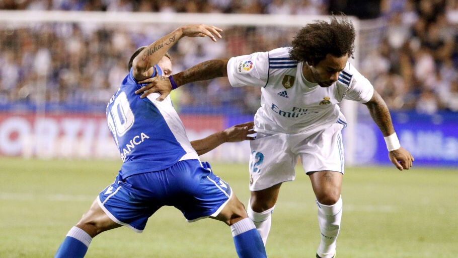 Marcelo en un momento del partido ante el Depor. 