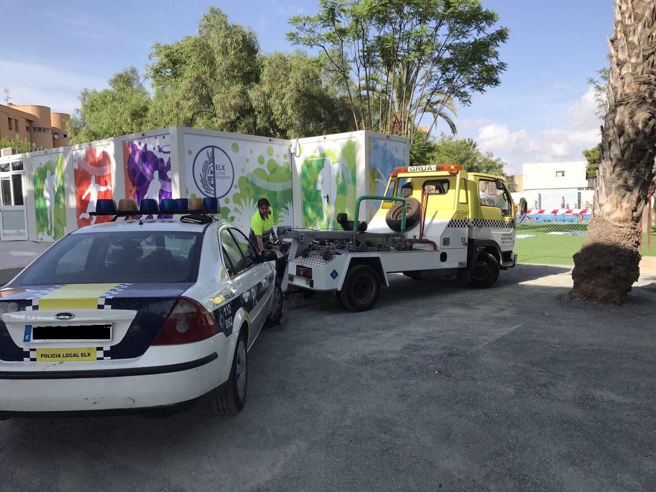 Ilicitanos por Elche pide al equipo de Gobierno la revisión de los coches de la Policía Local Ilicitanos por Elche pide al equipo de Gobierno la revisión de los coches de la Policía Local