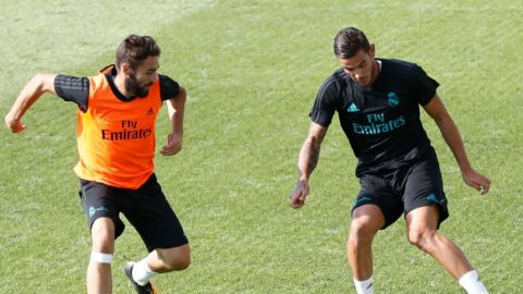 Theo Hern&aacute;ndez, en un entrenamiento del Real Madrid.