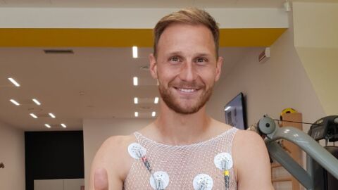 El defensa de la Juventus, Benedikt H&ouml;wedes.