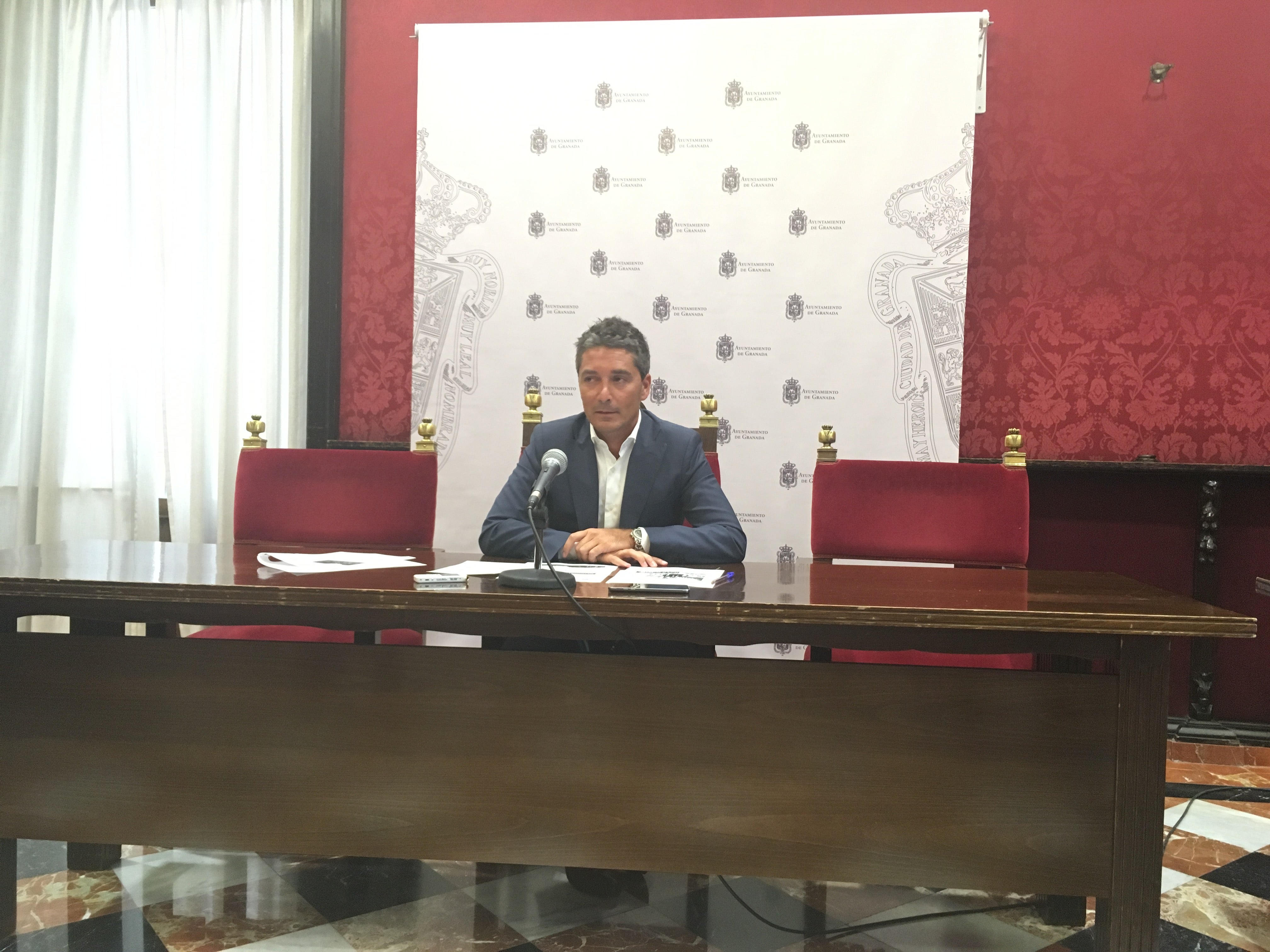 Ciudadanos exige la puesta en marcha inmediata del metro Ciudadanos exige la puesta en marcha inmediata del metro