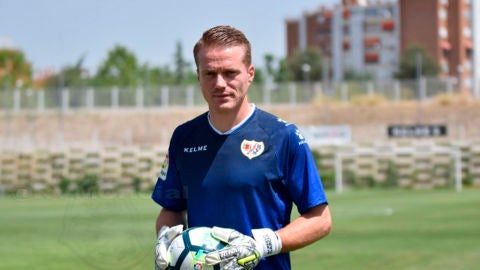 Alberto Garc&iacute;a, portero del Rayo Vallecano