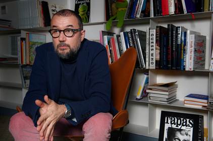 Andrés Rodriguez: "Poder y dinero juntos son dinamita, pero hay quien tiene poder y no tiene dinero" Andrés Rodriguez: "Poder y dinero juntos son dinamita, pero hay quien tiene poder y no tiene dinero"