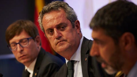 Joaquim Forn y el mayor de los Mossos d'Esquadra, Josep Llu&iacute;s Trapero