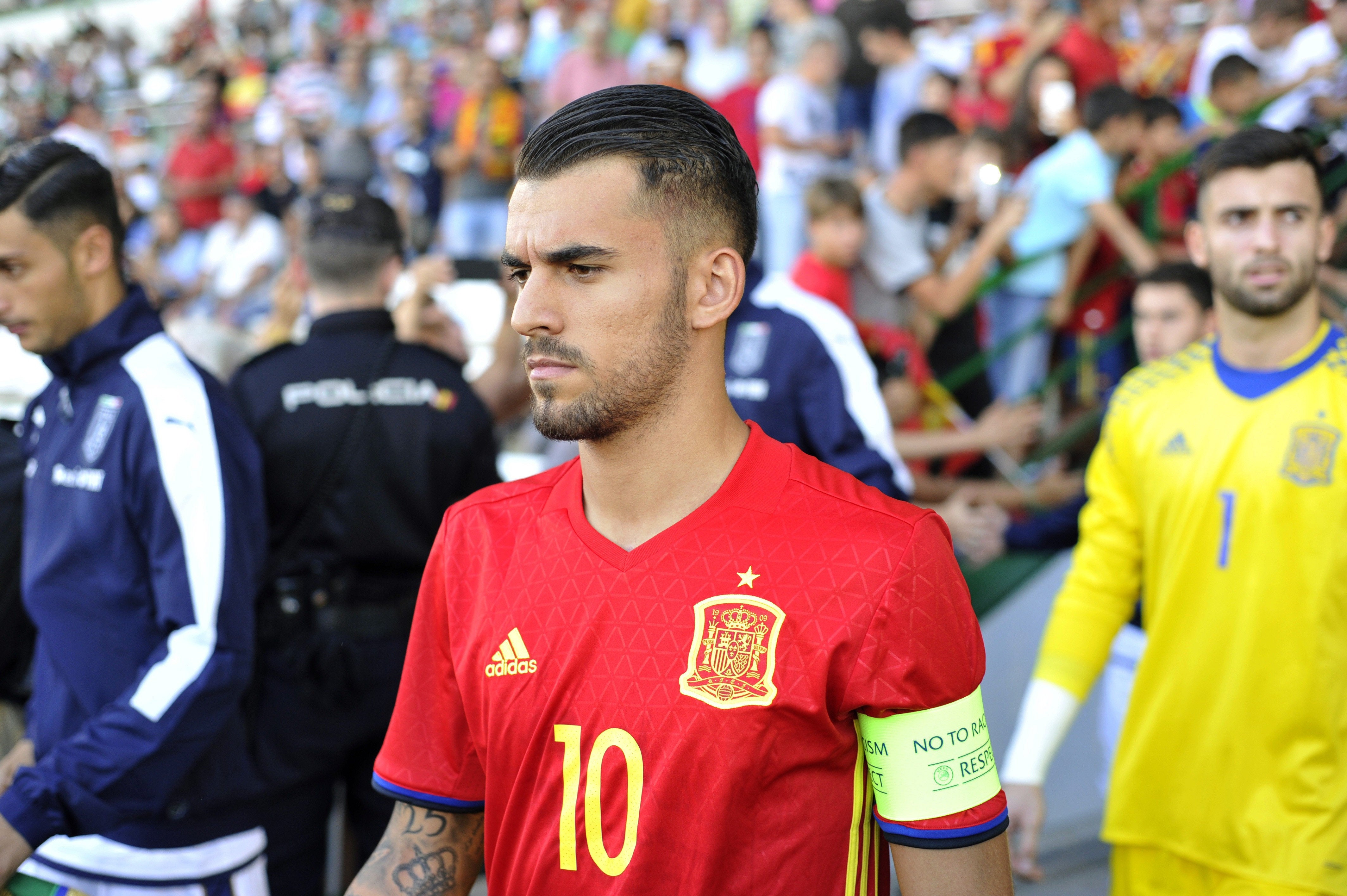 Dani Ceballos sufre un esguince cervical leve Dani Ceballos sufre un esguince cervical leve