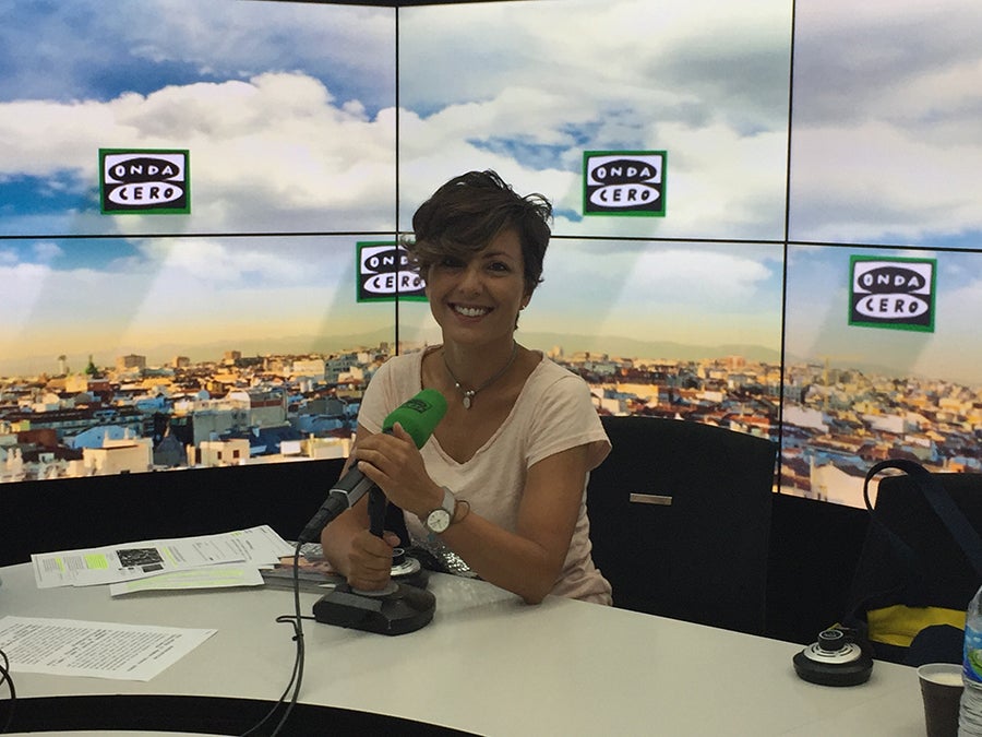 Sonsoles Ónega: "Los personajes de 'Mil besos prohibidos' dicen lo que me gustaría decir en la vida" Sonsoles Ónega: "Los personajes de 'Mil besos prohibidos' dicen lo que me gustaría decir en la vida"