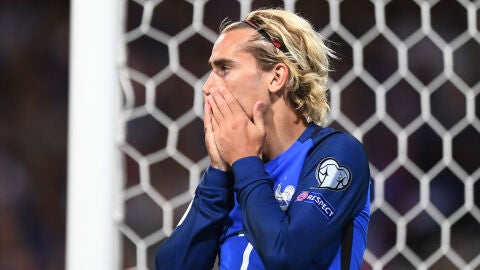 Griezmann lamenta una ocasi&oacute;n fallada con Francia