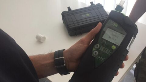 Etil&oacute;metro de &uacute;ltima generaci&oacute;n adquirido por la Polic&iacute;a Local de Elche