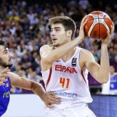 Juancho Hernangómez, durante el partido contra Rumanía